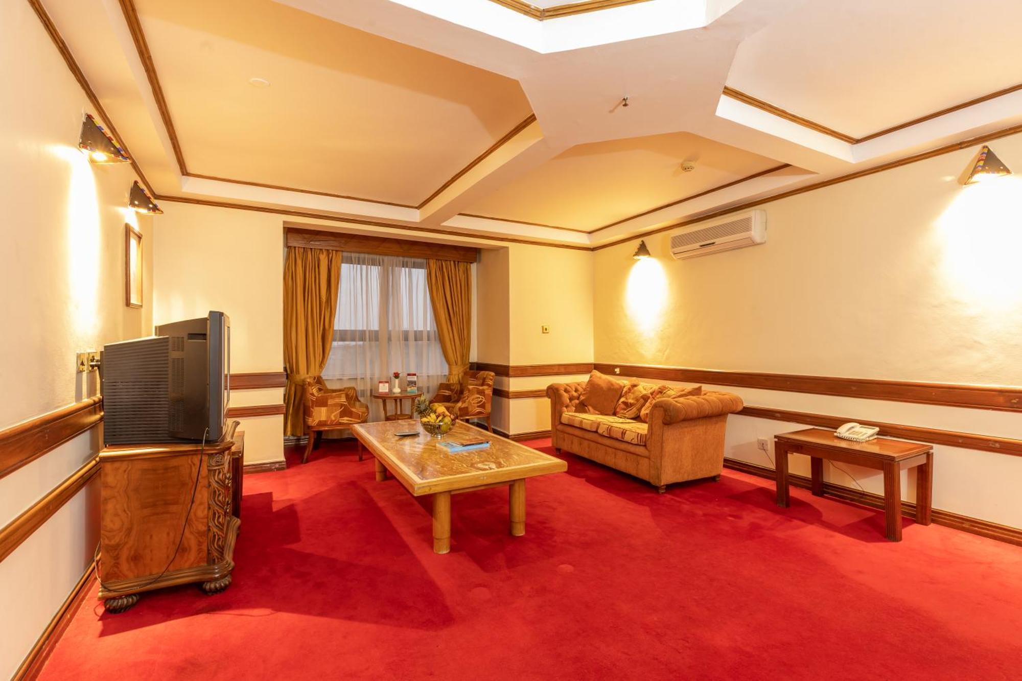 โรงแรมซิลเวอร์ สปริง ไนโรบี ภายนอก รูปภาพ